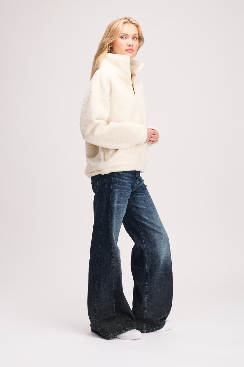 Plush Fleece High Neck Offwhite